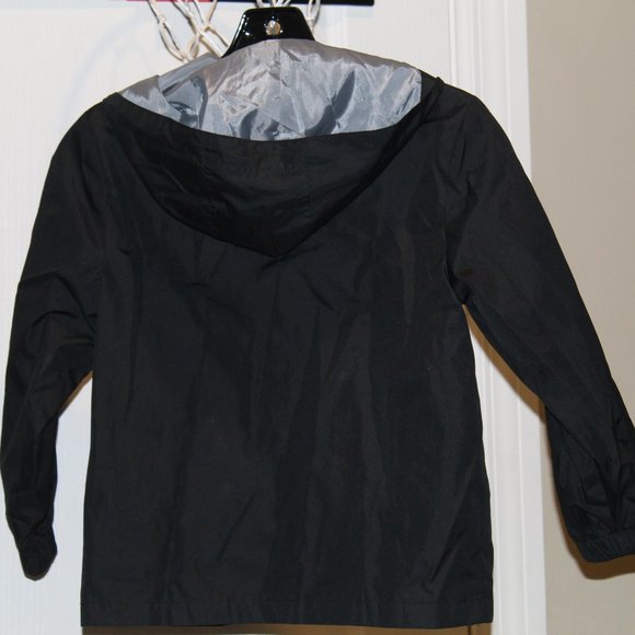 Cherokee Lightweight Rain Jacket - Picture 4 of 4